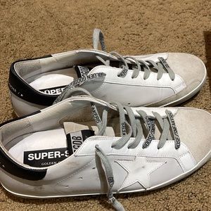 Size 40 in Excellent condition Golden Goose Superstar Sneakers